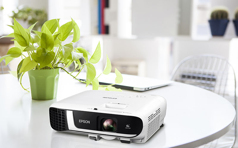 Epson EB-FH52 Full HD Business Data Projector (Built-In Wireless) Review , Buy Online